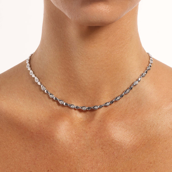 Point Necklace