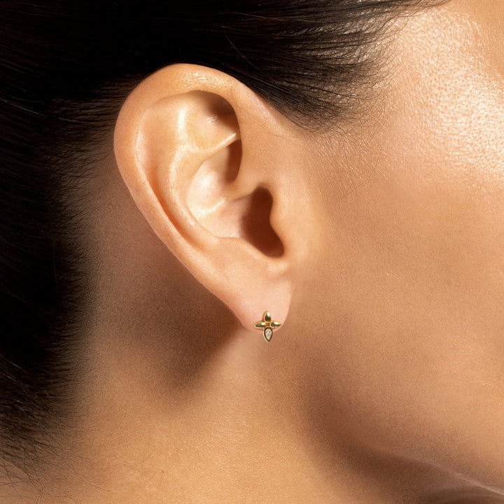 Small Point Stud