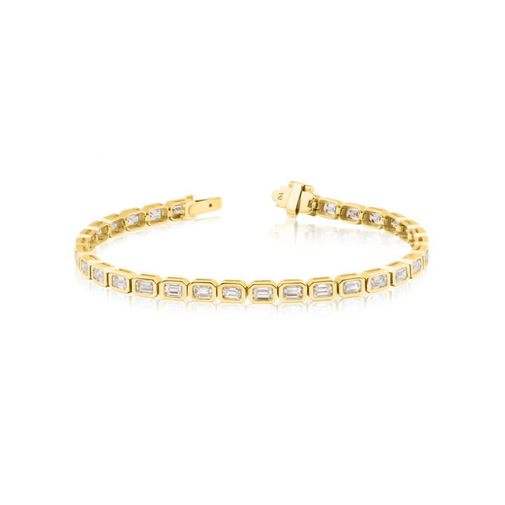 Horizontal Emerald Cut Diamond Bezel Tennis Bracelet